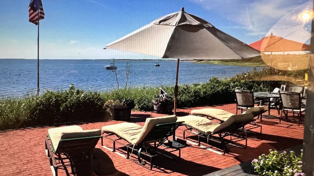 Napeague House | Amagansett Beach House on Napeague Harbor, NY - Walk to Ocean!