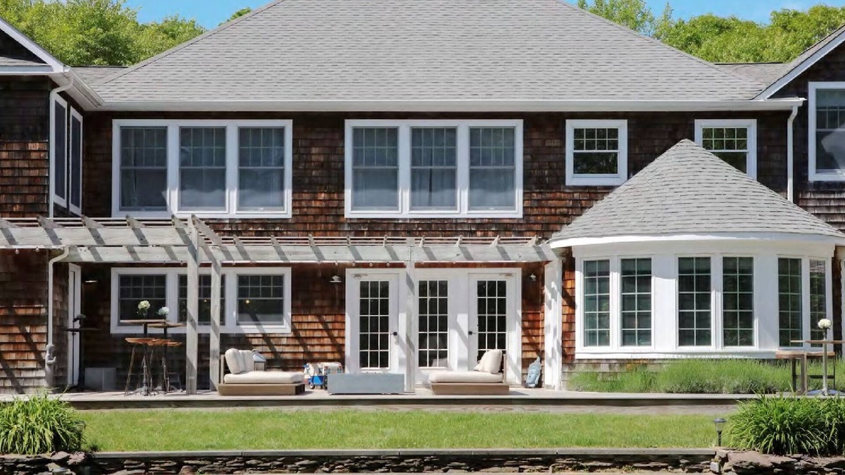 Amagansett North House | Amagansett villa with a pool
