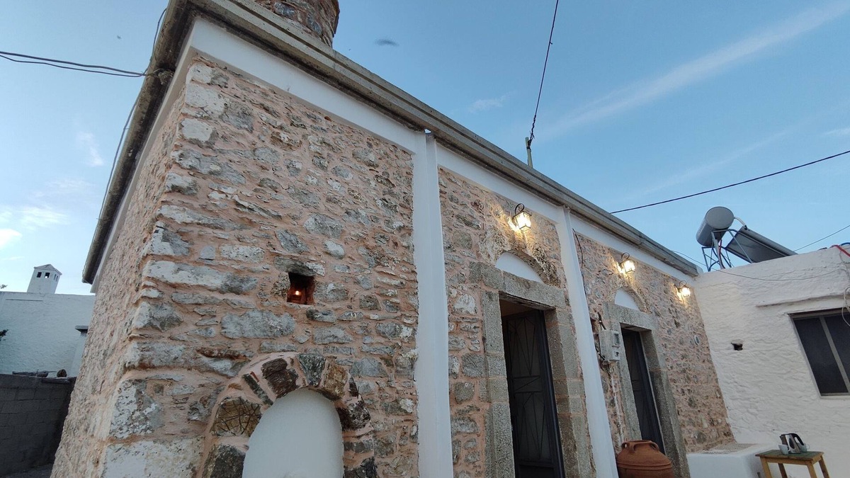 Asklipiio House | Amarantos-Traditional Village House-Apollona