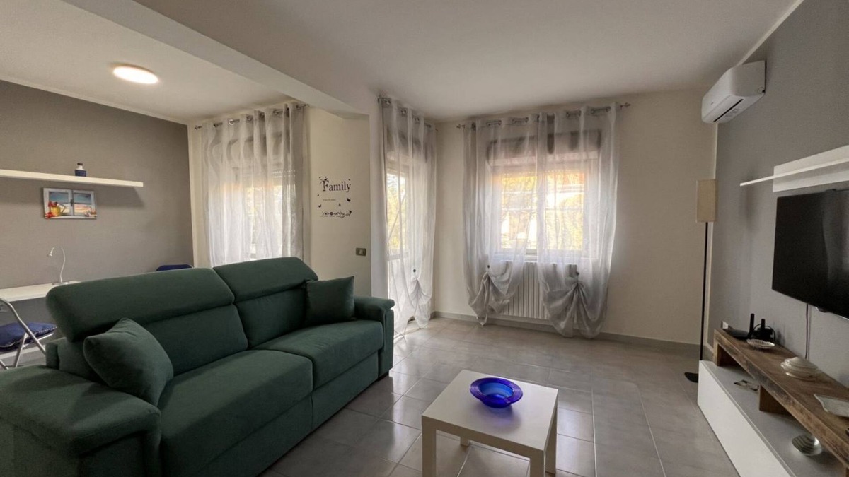 Marina di Fuscaldo Apartment | Amarea holiday home in Fuscaldo