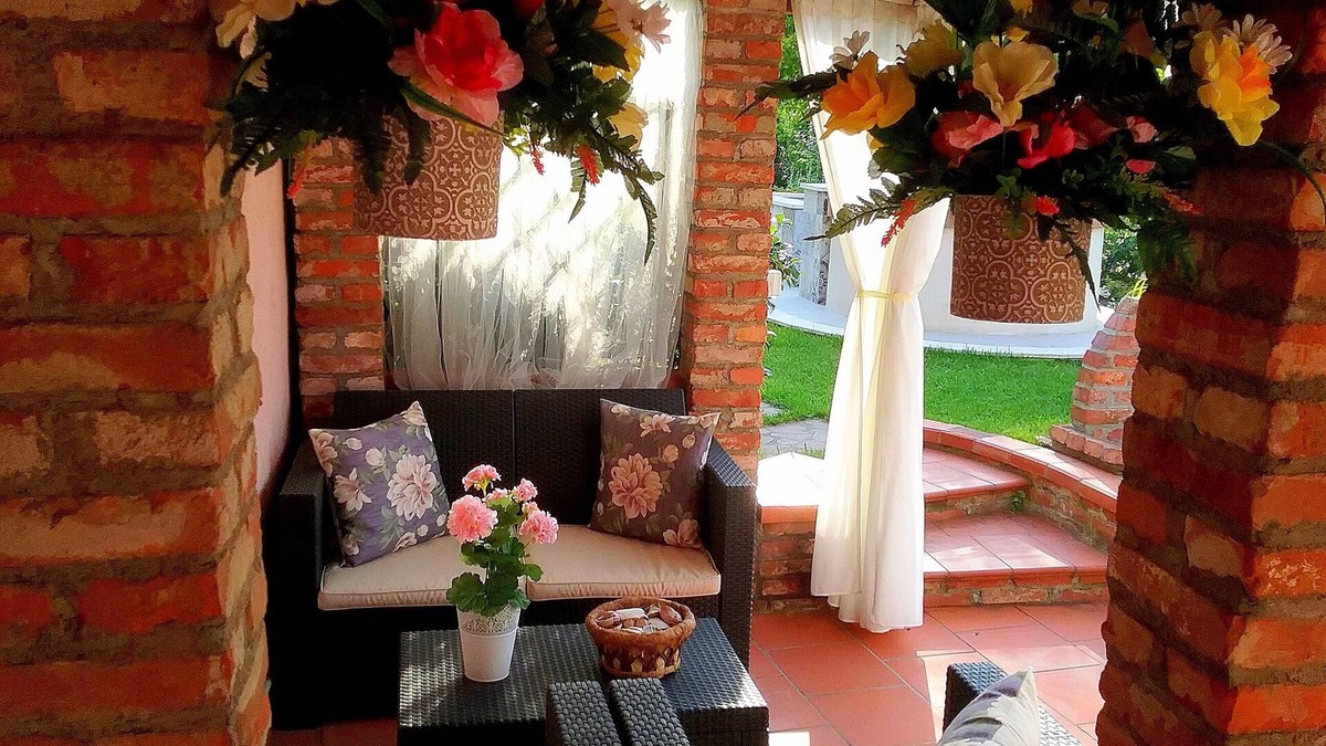 Arcola House | Amaryllis vacation homes - pink house - CODE CIN: IT011002B4COYDJRPS