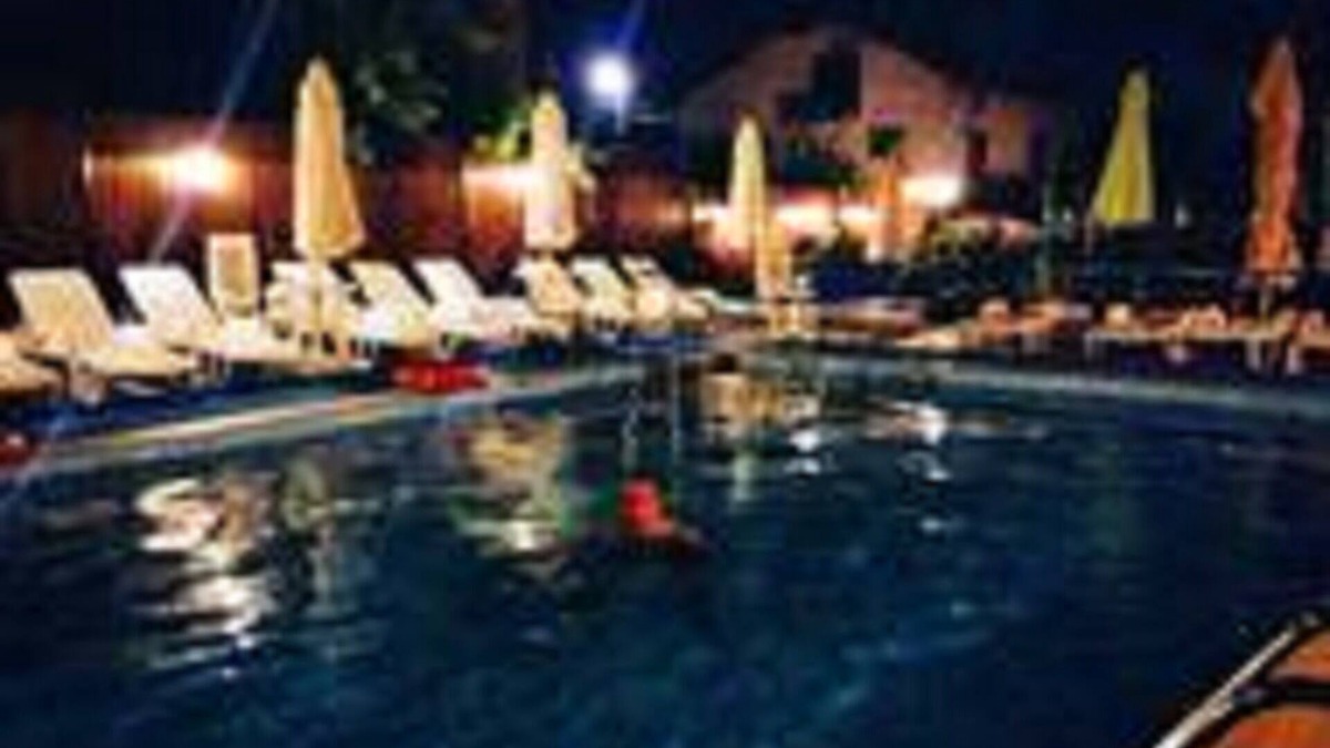 Banya Apartment | Amazing 1 Bed apartment in Aquilon-Spa hotel, Bansko-5km, mineral water pool