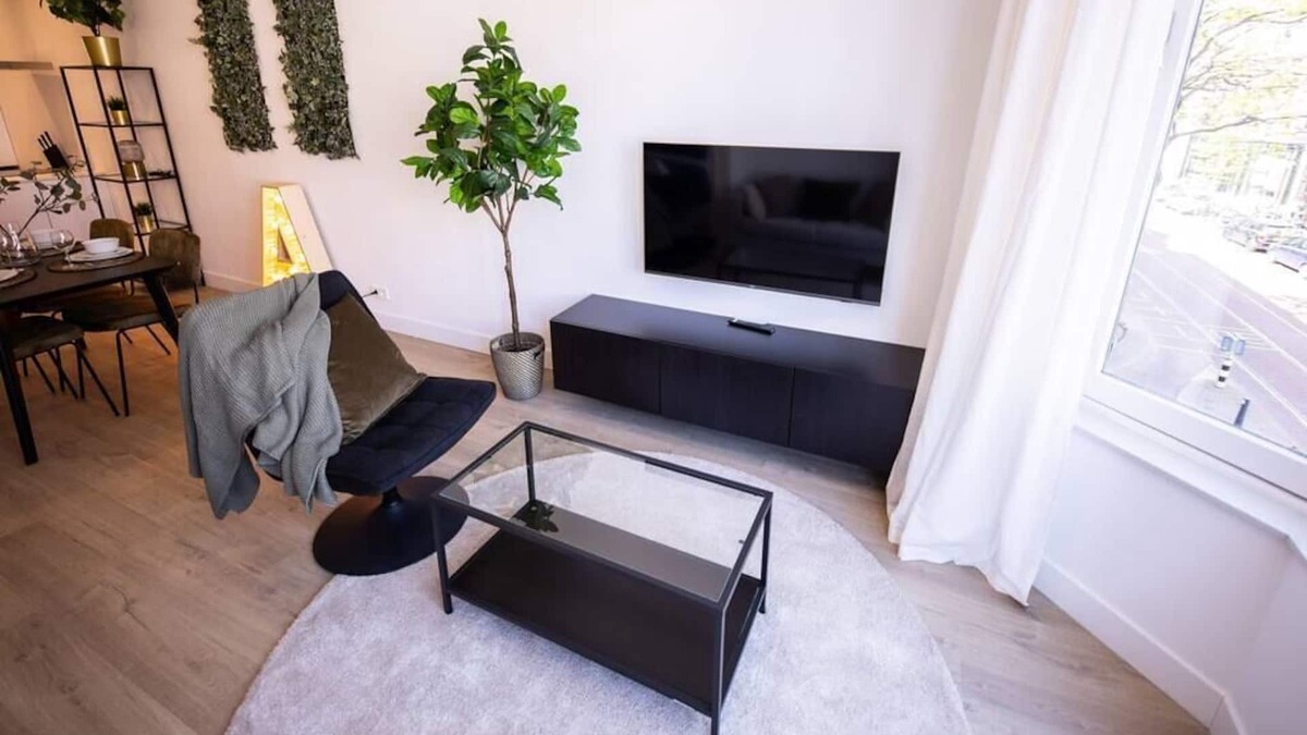 Delfshaven Apartment | Amazing 1 Bedroom Serviced Apartment 53m2 -NB304A-