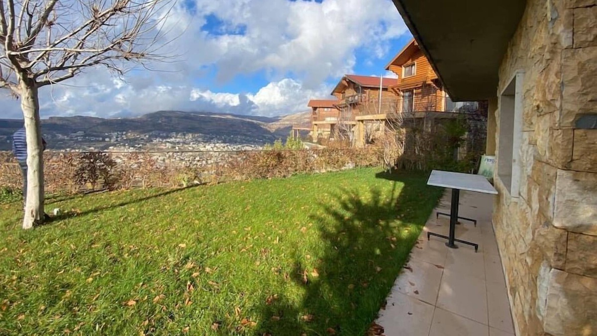 Mzaar Kfardebian Apartment | Amazing 1 BR Chalet with Garden & Fireplace