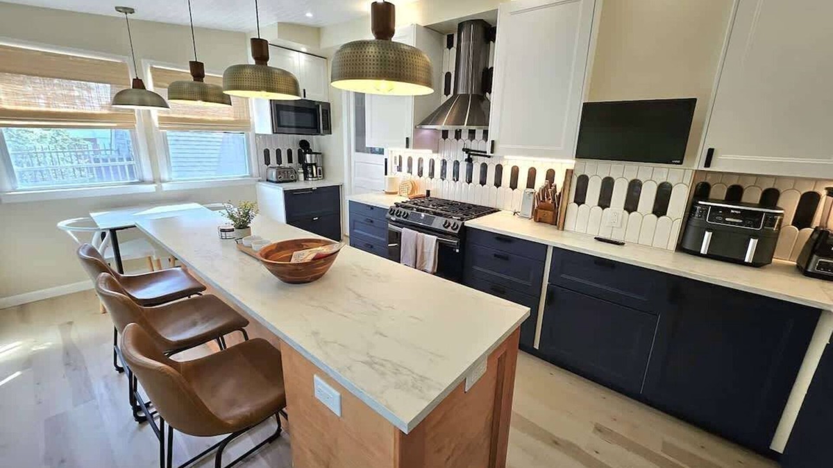 Wilmington Apartment | Amazing 2BD apt w 2 master baths!