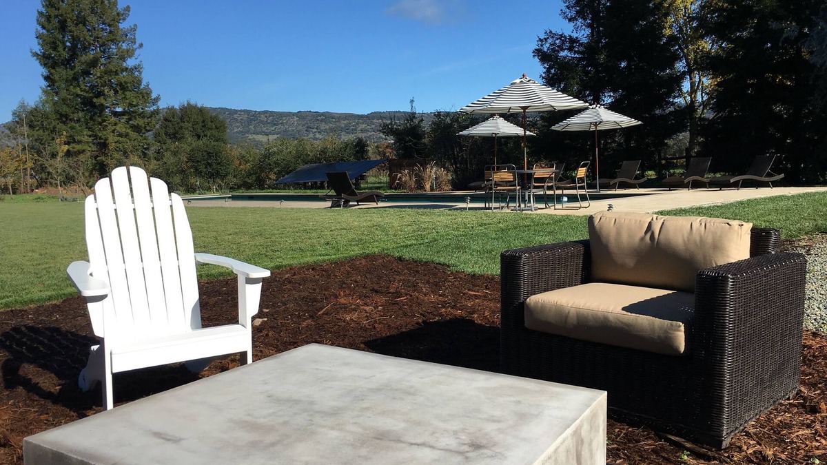 Napa House | Amazing 3 Acre Vineyard Retreat, 3 Bedrooms, Large Lap Pool with vineyard views.