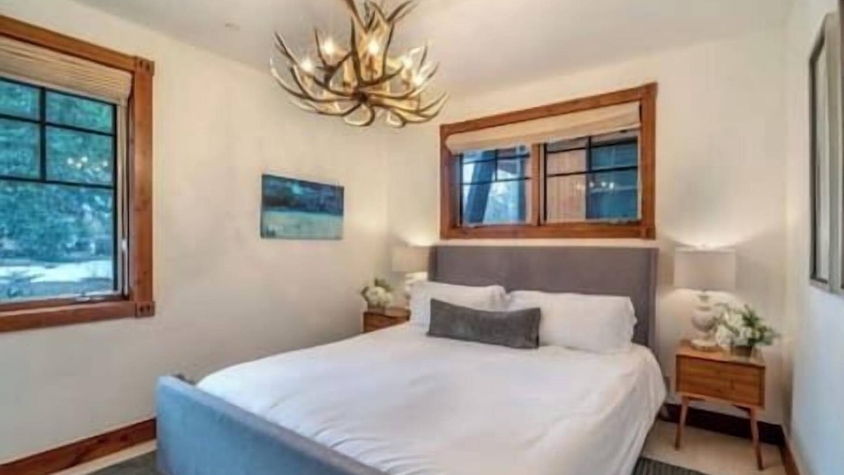 West End Condo | Amazing 3 Bedroom Aspen Core Townhome Sleeps 8