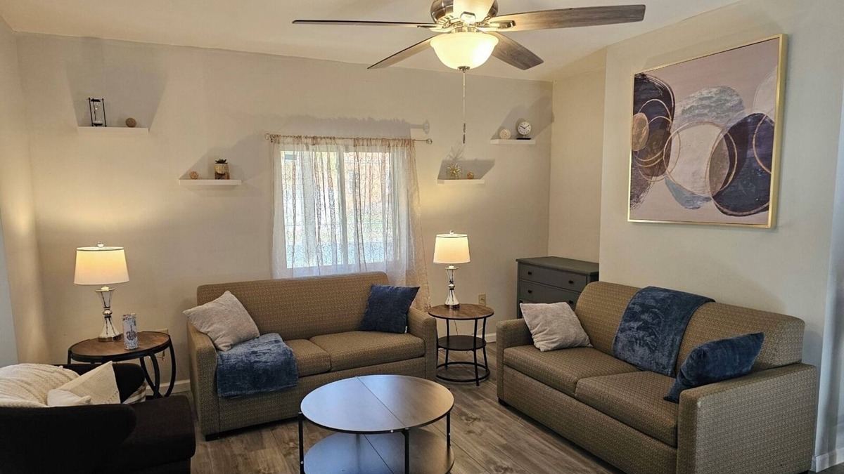 Steubenville House | Amazing 3 bedroom, 1.5 bath Dream Home near Franciscan Univ. in Steubenville
