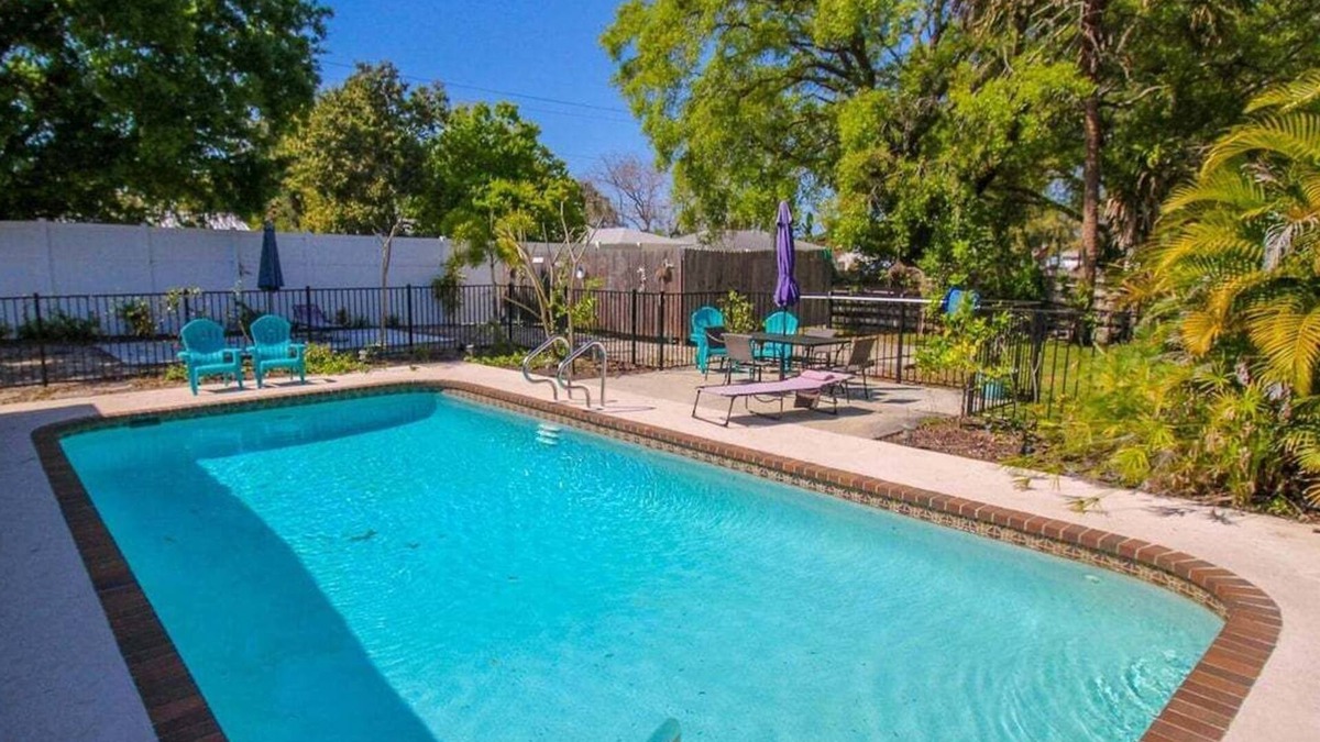 Harbor Hills House | Amazing 3 BR private pool home near Anna Maria Island - 7th Heaven