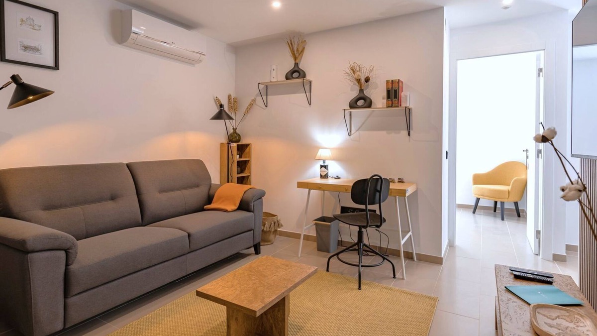 Lumiar Apartment | Amazing 3BDR Duplex in Lisbon by LovelyStay