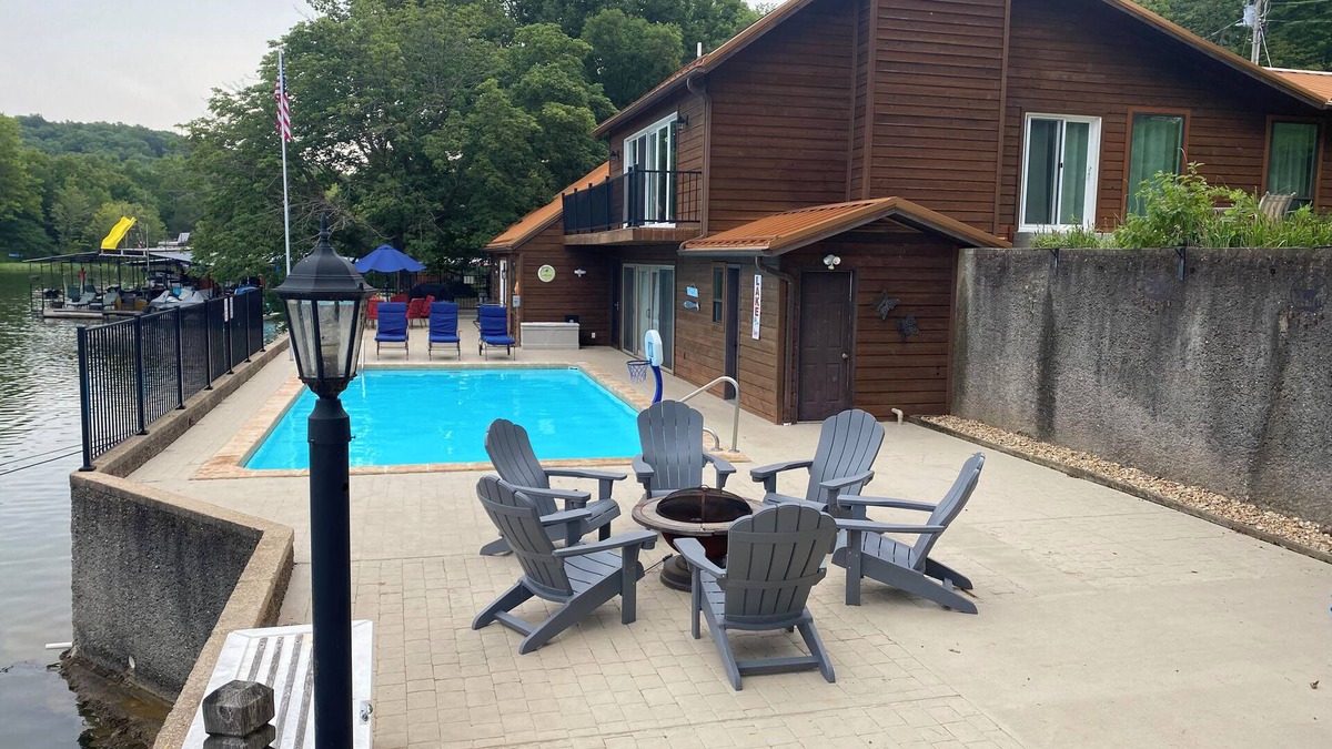 Sunrise Beach House | Amazing 5 bedroom, 4 bath home with Private Pool & Dock located in a great cove.