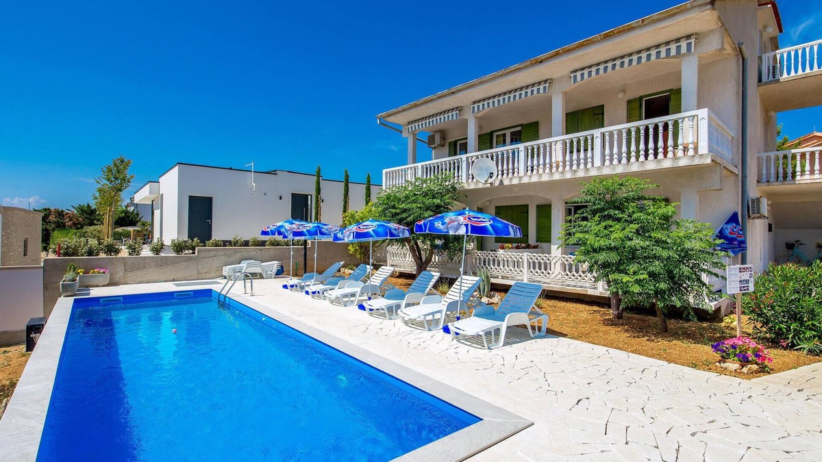 Barbat na Rabu Apartment | Amazing apartment in Barbat na Rabu