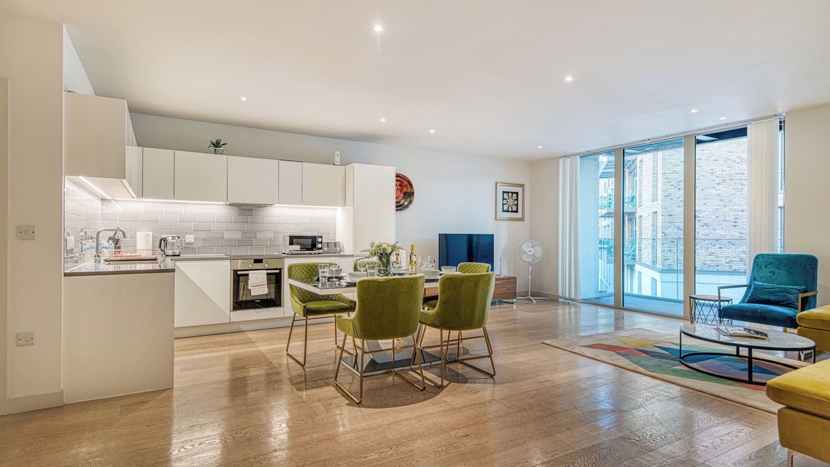 Docklands Apartment | Amazing Apartment near City Airport/ExCeL