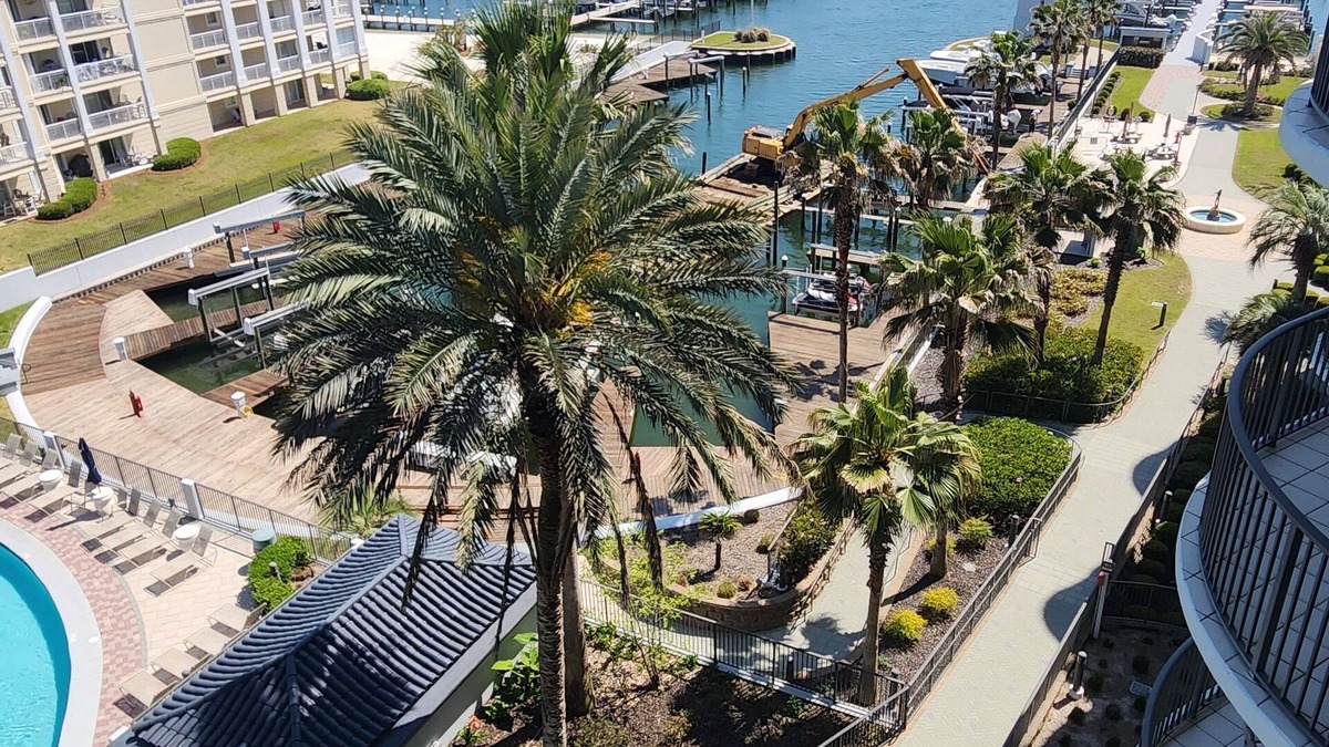Orange Beach Condo | Amazing Bayfront Condo! GORGEOUS Lighthouse on the Bay!was Phoenix on the Bay 2