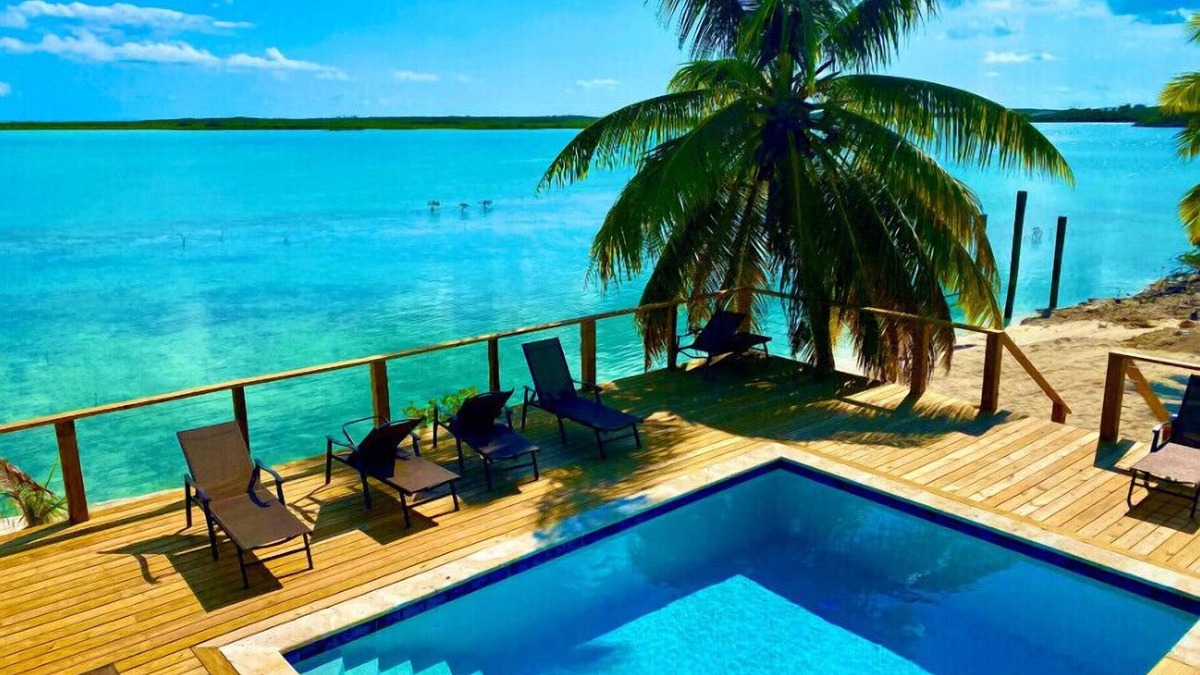 Hartswell House | Amazing beach home on the water with pool