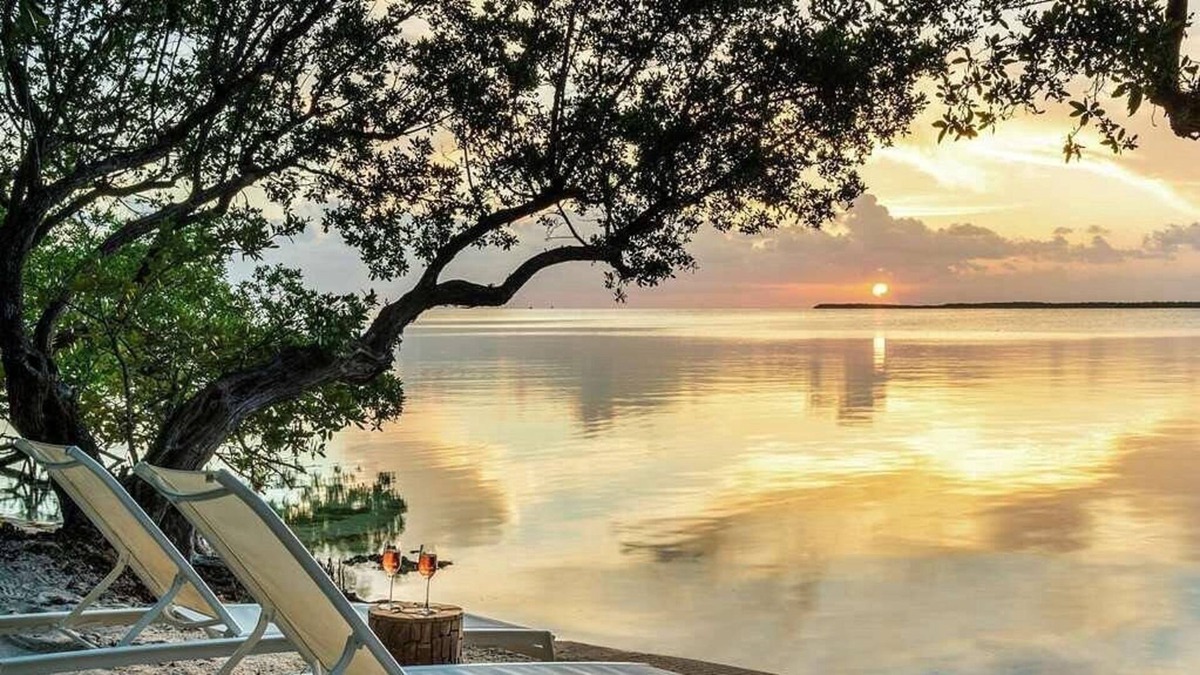 Rock Harbor Resort | Amazing Beach Suites! Two Serene Units, John Pennekamp National Marine Sanctuary