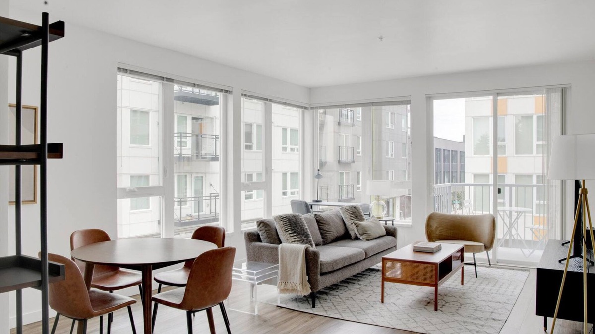 Wilburton Apartment | Amazing Bellevue 2BR w/Gym & W/D, near Spring District, by Blueground