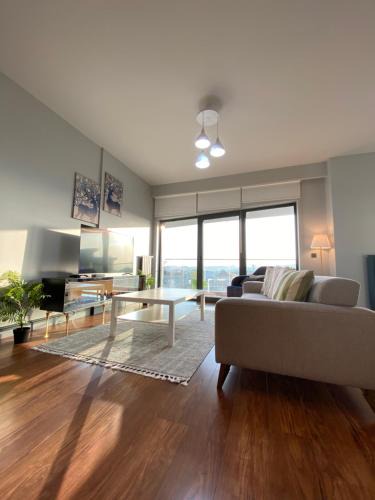 Beyoglu Apartment | Amazing Big Flat in Taksim