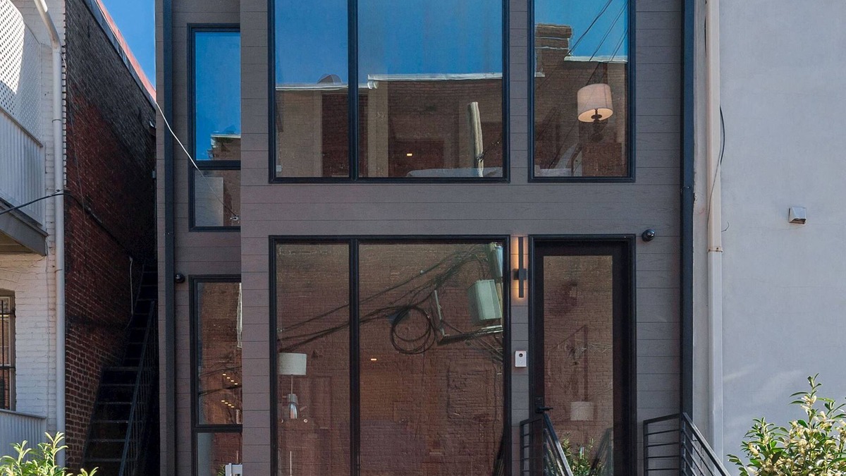 Reed-Cooke Apartment | Amazing Condo in heart of Dupont Circle