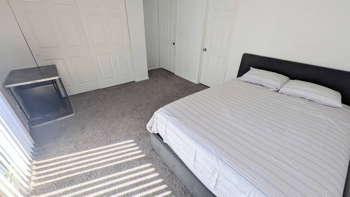 Maryvale Apartment | Amazing Cozy Room