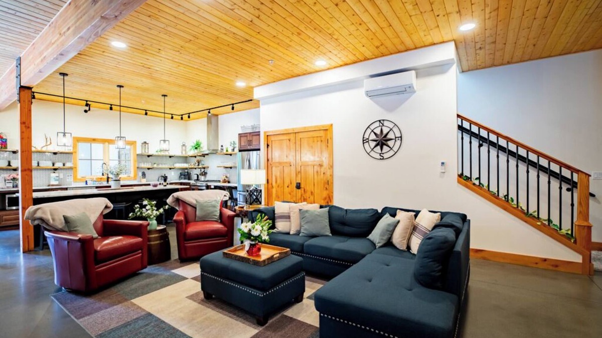 Downtown Leavenworth Cabin | Amazing Custom Enchantment Lodges 5 min walk to Downtown
