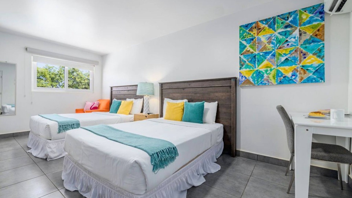 Kamay Apartment | Amazing Cute Studio w/Two Double Beds & Pool View