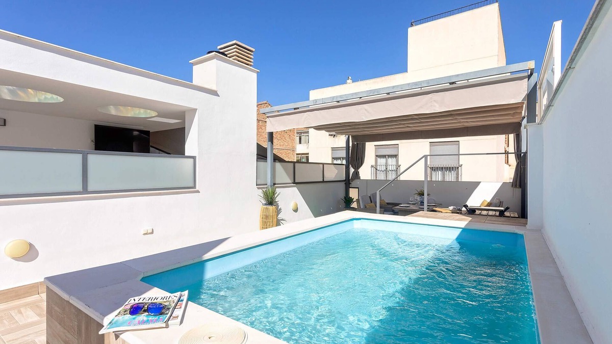 Camino de Ronda Apartment | Amazing dúplex with pool in Granada. Velazquez