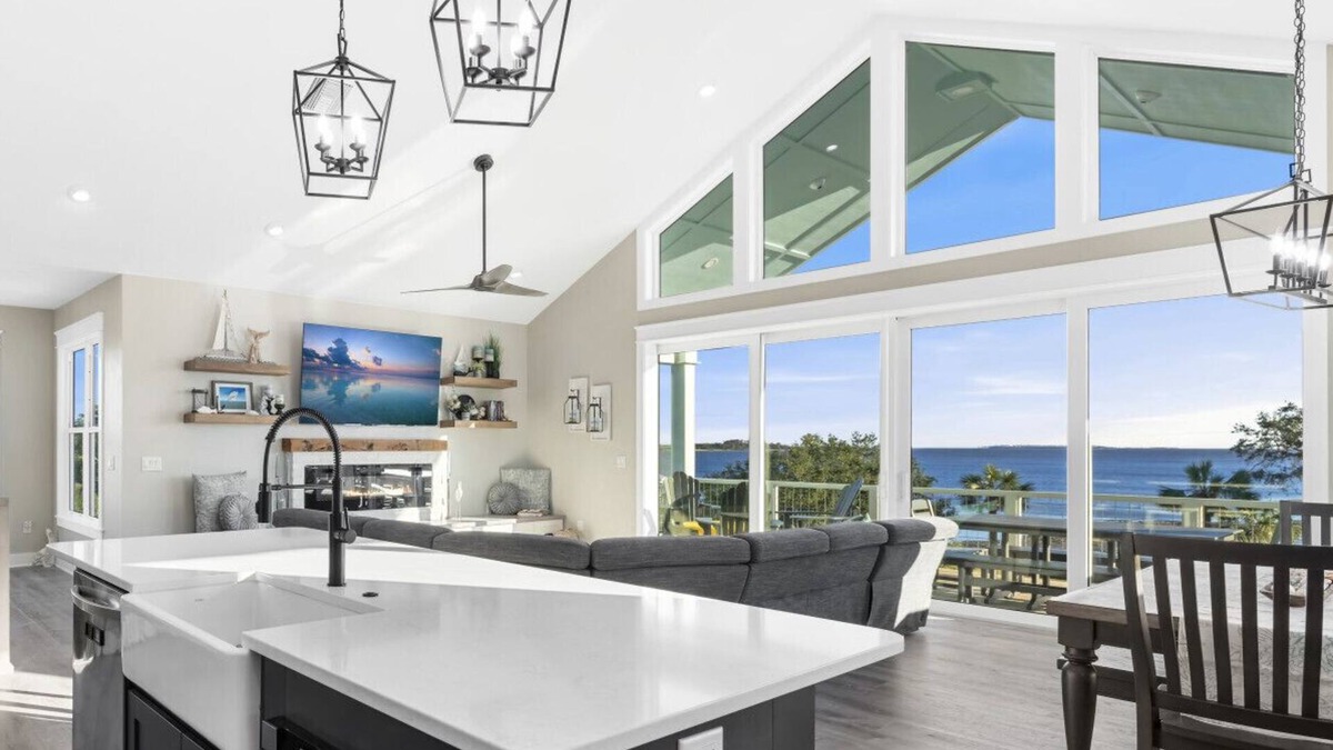 Cedar Key House | Amazing Gulf views ~ 4 bedrooms ~ Brand new home ~ Great for families