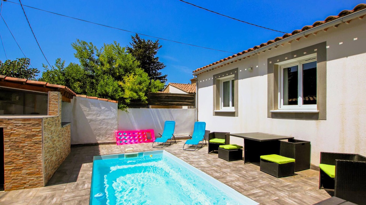 Morieres-les-Avignon House | Amazing home in Morières les Avignon