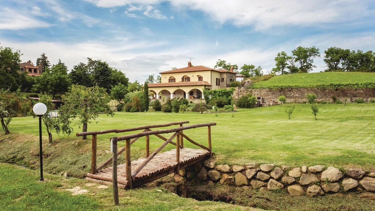 Castel del Piano House | Amazing home in Castel del Piano (GR)