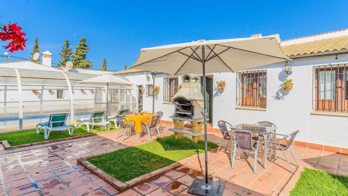 Rivero de Posadas House | Amazing home in Rivero de Posadas