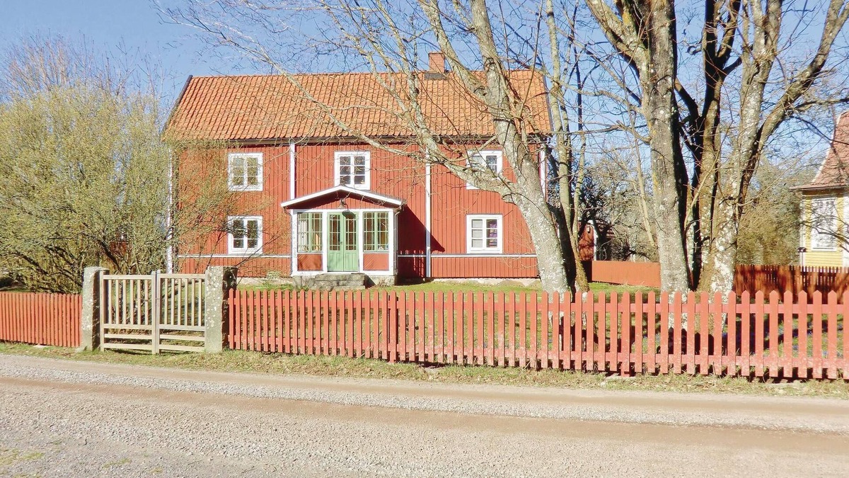 Orsjo House | Amazing home in örsjö with WiFi