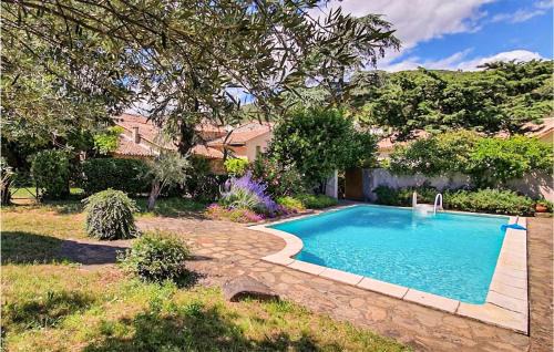 Berlou House | Amazing Home In Berlou