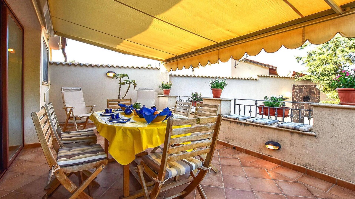 Carini House | Amazing home in Carini with kitchen