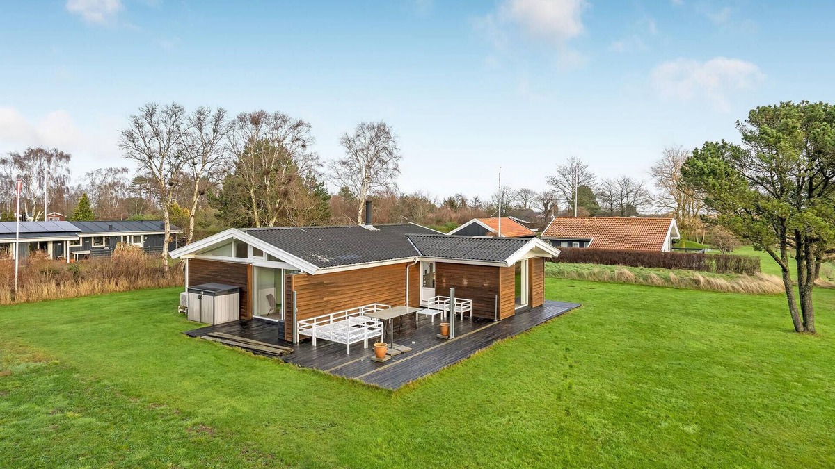 Nordstrand House | Amazing home in Frederikshavn with WiFi