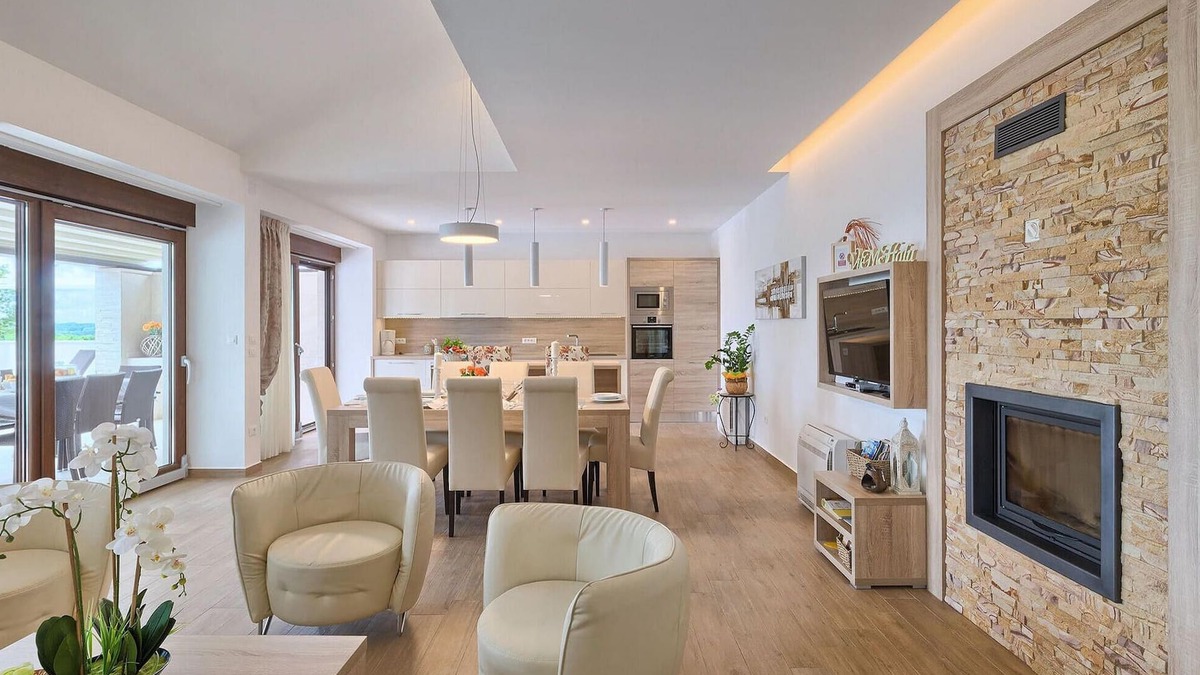 Gracisce House | Amazing home in Gracisce
