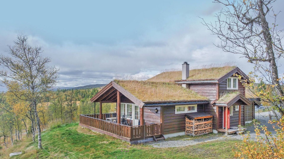 Al House | Amazing home in Hol with sauna