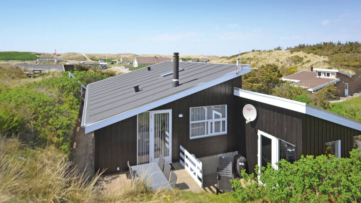 Argab House | Amazing home in Hvide Sande with sauna