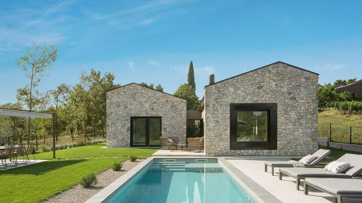 Karojba House | Amazing home in Karojba