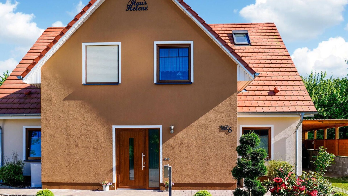 Wohlenberg House | Amazing home in Klütz with kitchen
