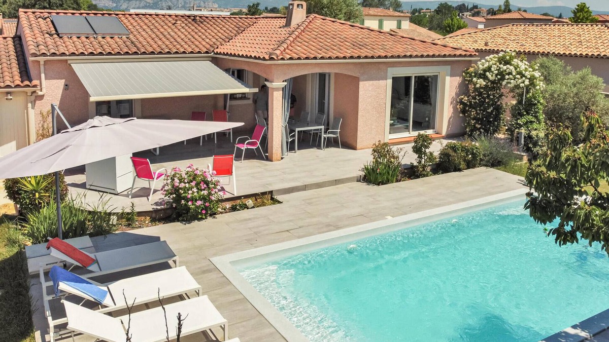 Mallemort House | Amazing home in Mallemort