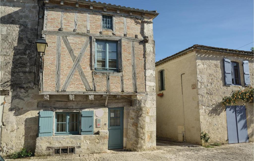 Monjoi House | Amazing home in Montjoi with 2 Bedrooms and WiFi