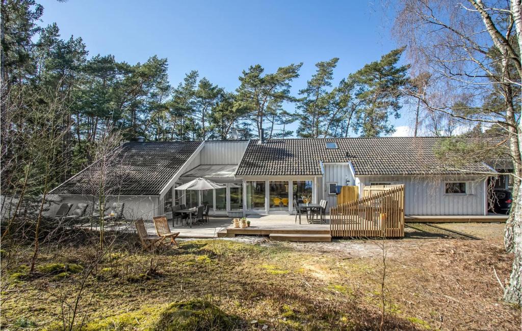 Dueodde House | Amazing Home In Nexø With Sauna