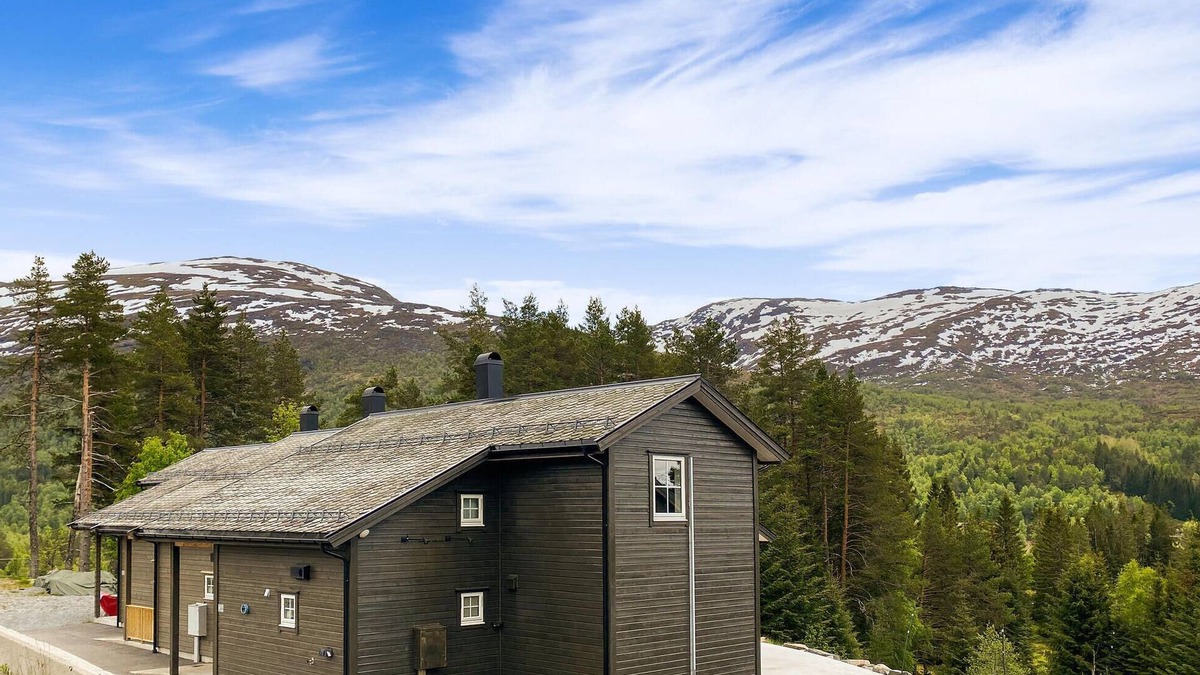 Eid House | Amazing home in Nordfjordeid with WiFi