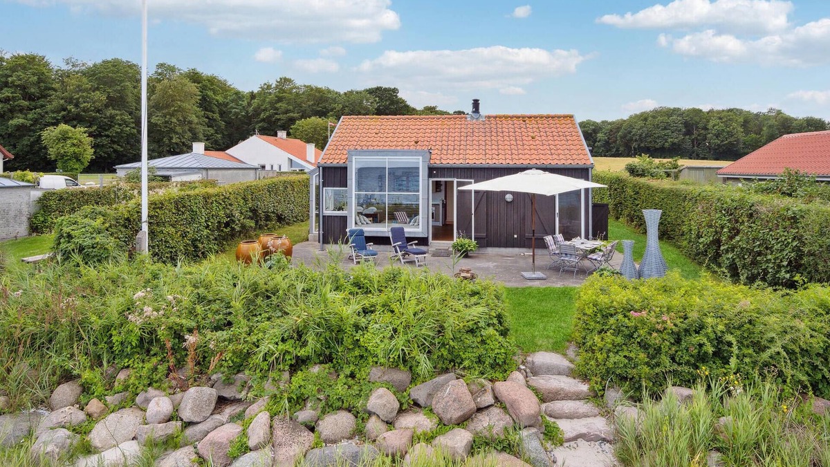 Nyborg House | Amazing home in Nyborg with kitchen