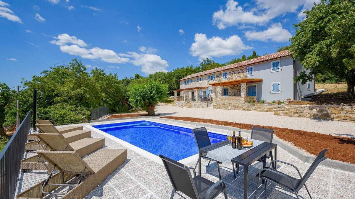 Cepic House | Amazing home in Oprtalj