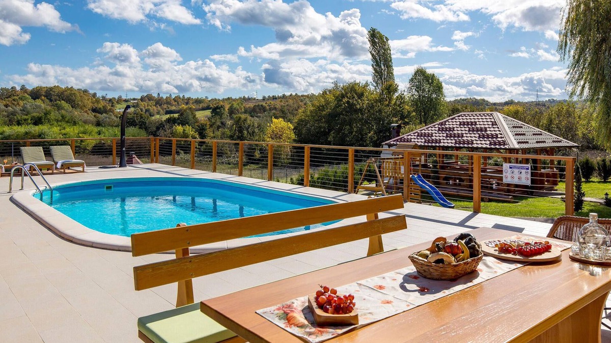 Petrinja House | Amazing home in Petrinja with Wi-Fi