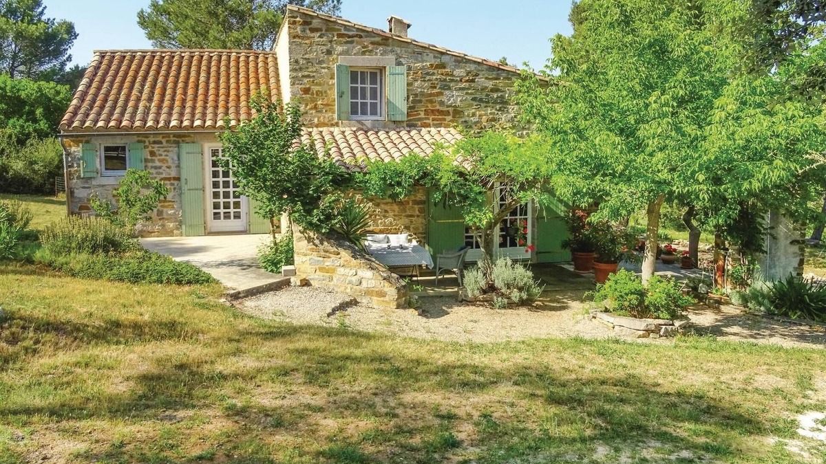 Ribaute House | Amazing home in Ribaute