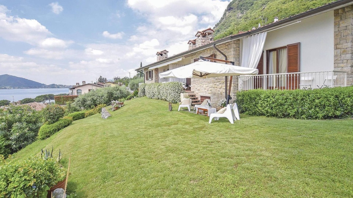 Sarnico House | Amazing home in Sarnico -BG-