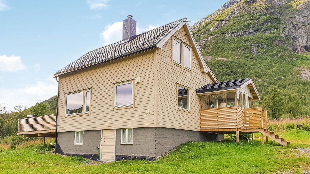 Sortland House | Amazing Home in Sortland With 3 Bedrooms and Wifi